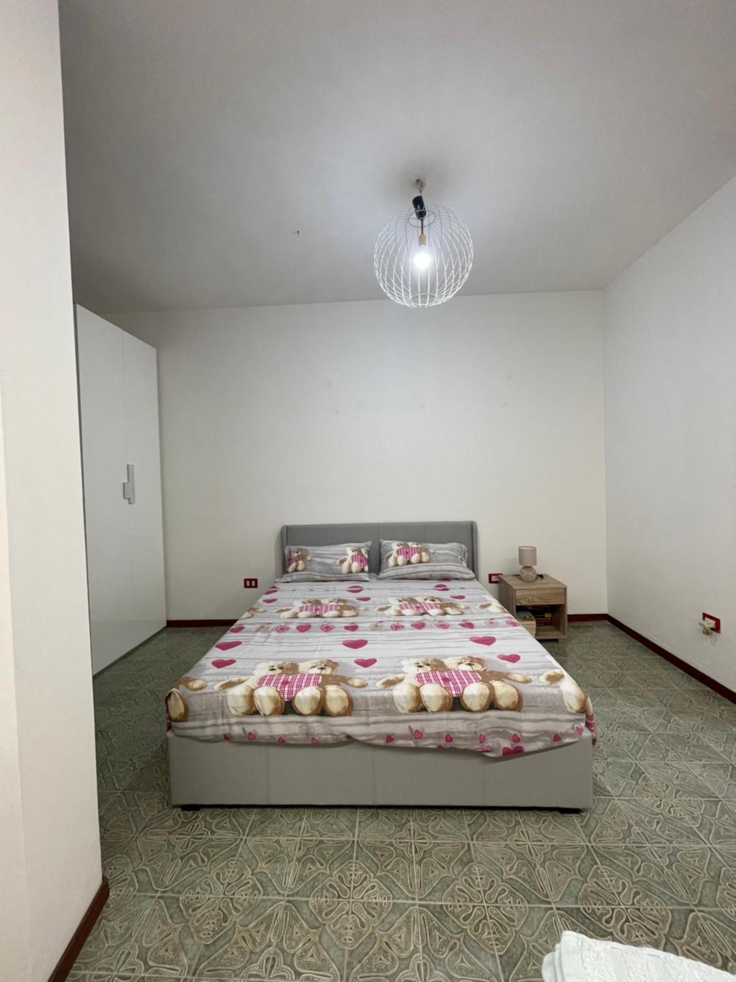 Gli Appartamenti Di Francuzzo Теулада Номер фото